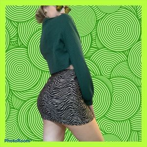 VINTAGE Y2K 2000s VIBE MINI SKIRT